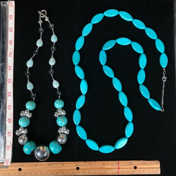 2 Necklace Lot Turquoise Dyed Howlite Chunky Beads Statement Jewelry Pair Set - Picture 8 of 8